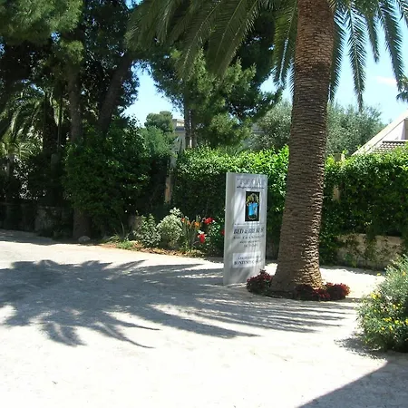 Bed and Breakfast Class